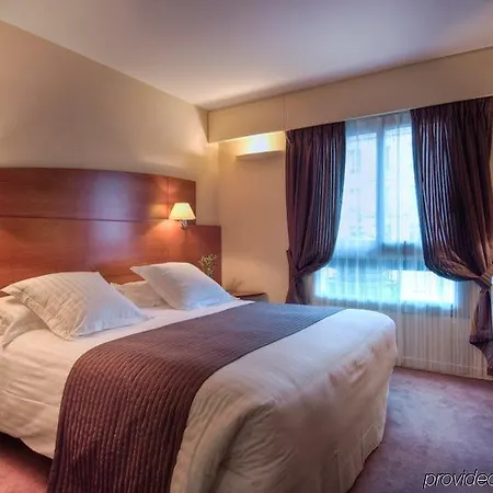 Urban Hive Szálloda 4*