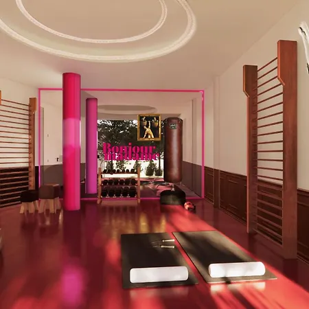 Urban Hive Szálloda 4*