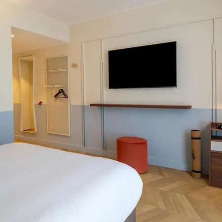 Urban Hive Szálloda 4*