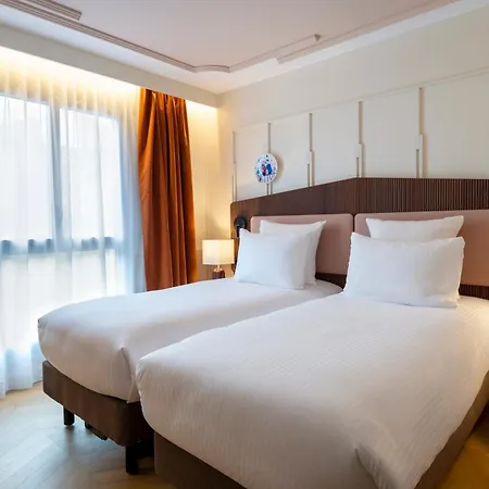 Urban Hive Hotel Paris