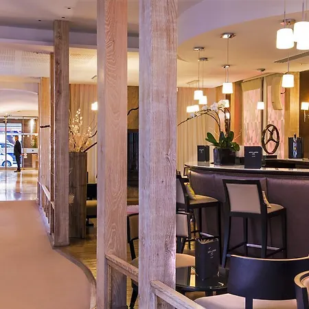Hotel Ampere
