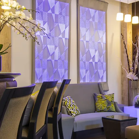 Urban Hive 4* Parijs